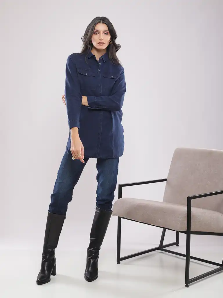 Chemise longue à poches cargo