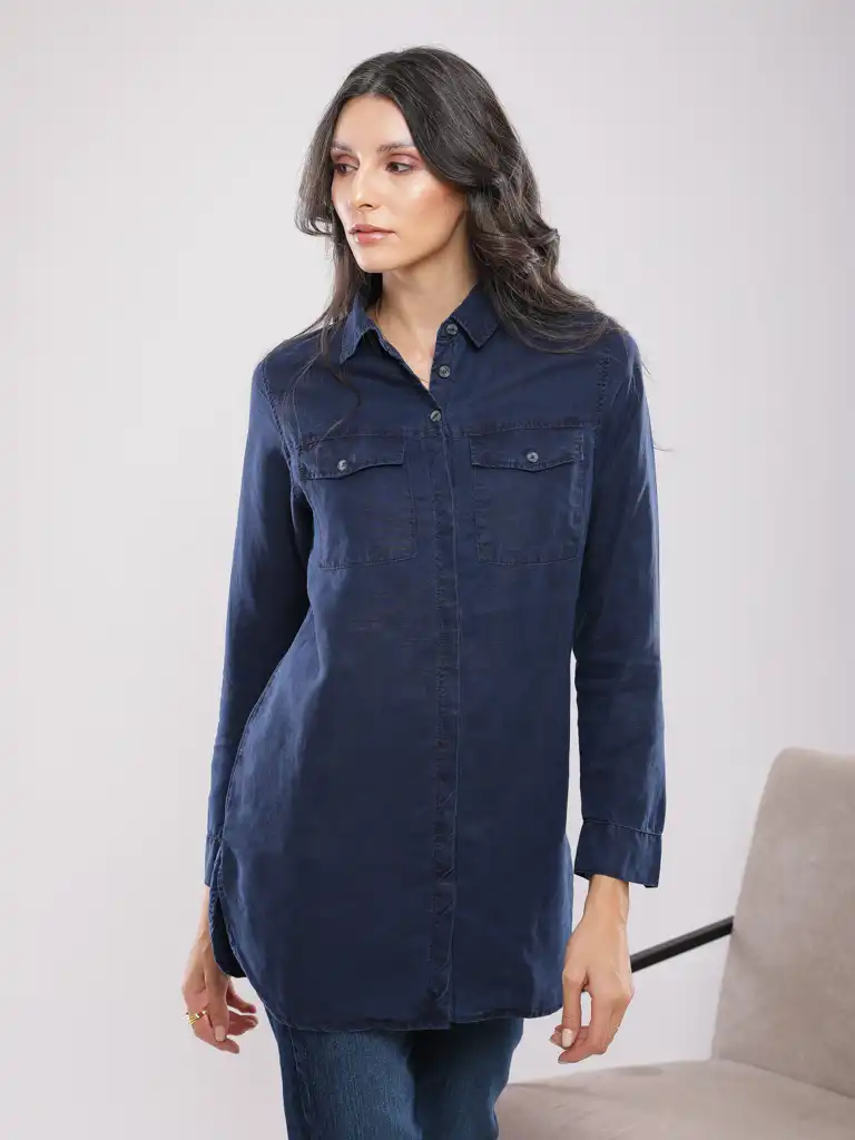 Chemise longue à poches cargo