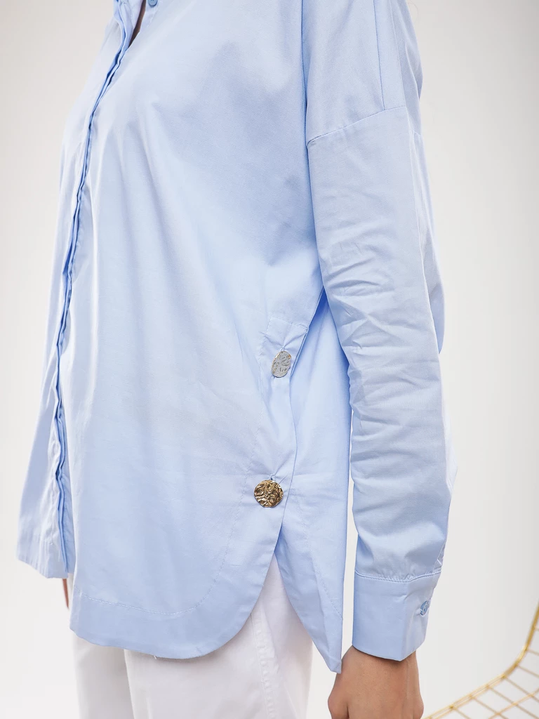 Chemise oversize à détails dorés