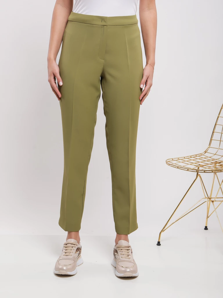 Pantalon fuselé 7/8ème en crêpe