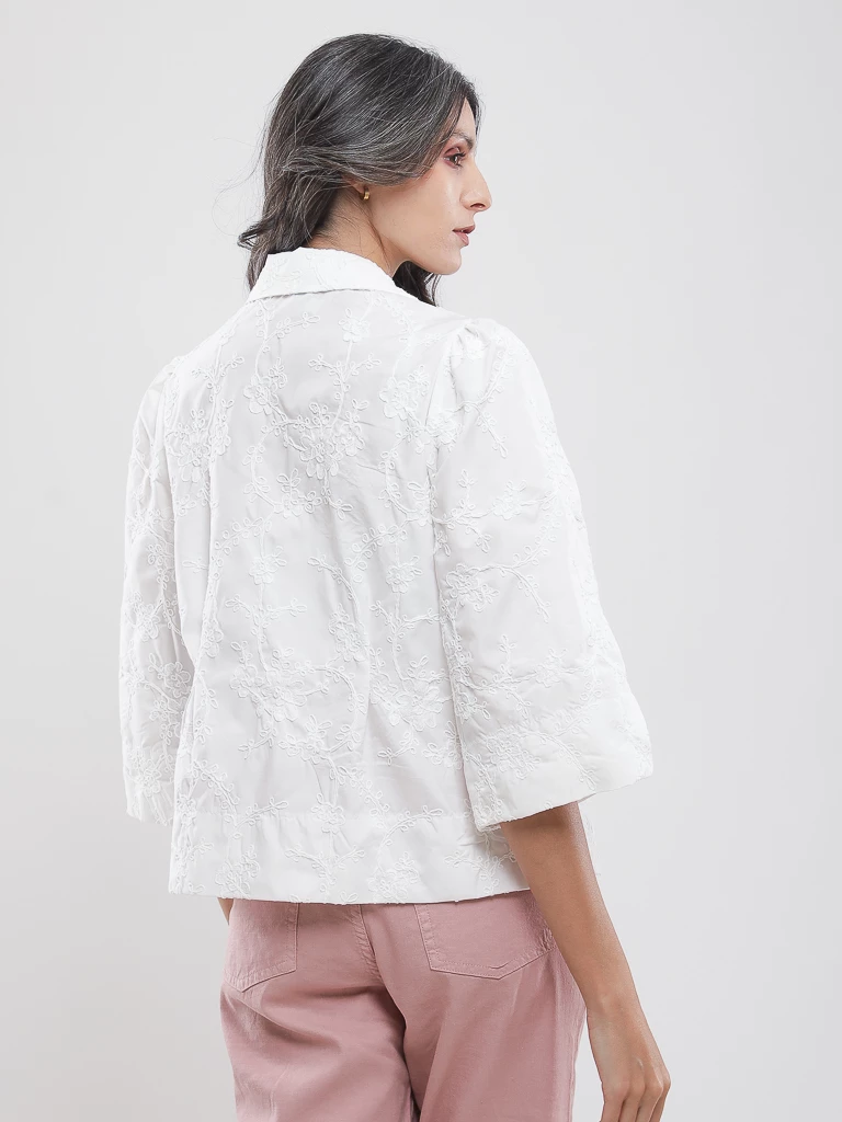 Chemise brodée fleurs