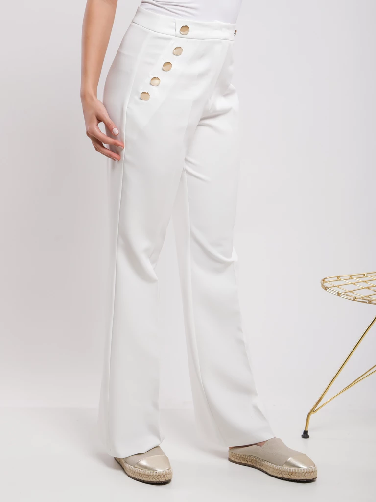 Pantalon flare à boutons dorés