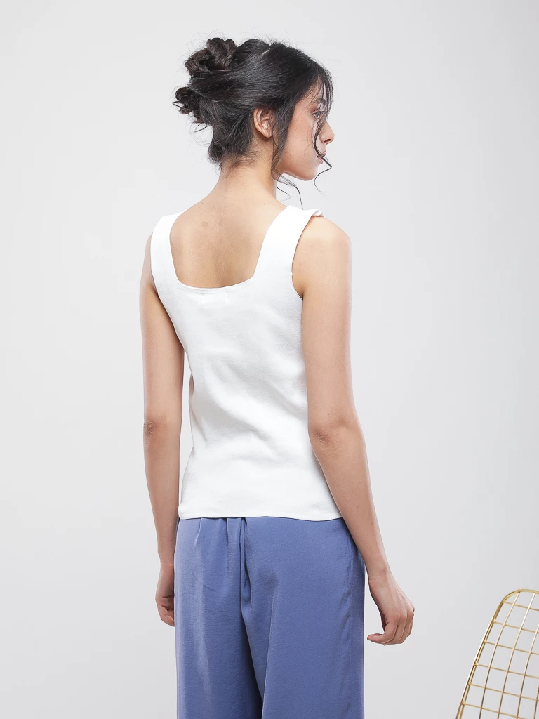 Débardeur en maille à col carré