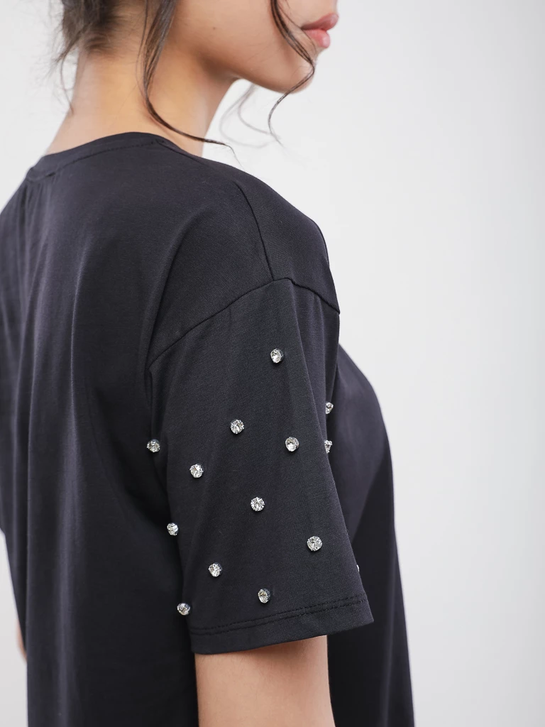 T-shirt oversize à manches perlées