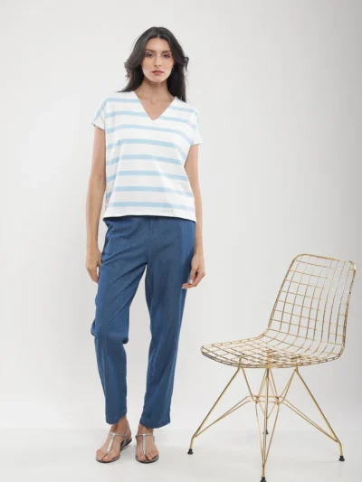 T-shirt ample à col V et rayures