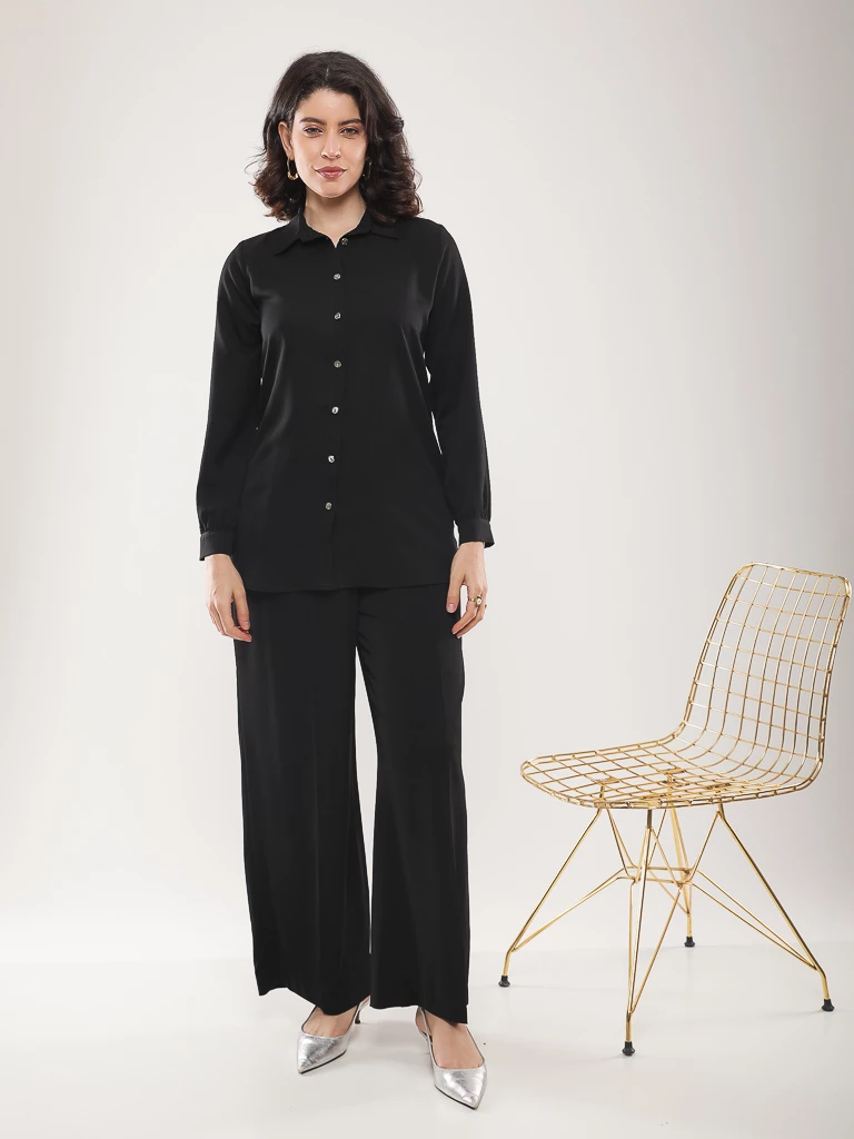 Chemise manches longues festonnée