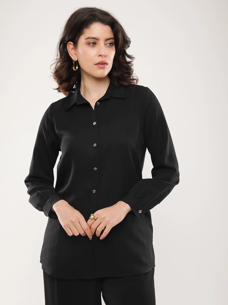 Chemise manches longues festonnée