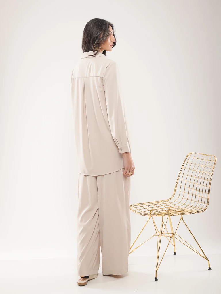 Chemise manches longues festonnée