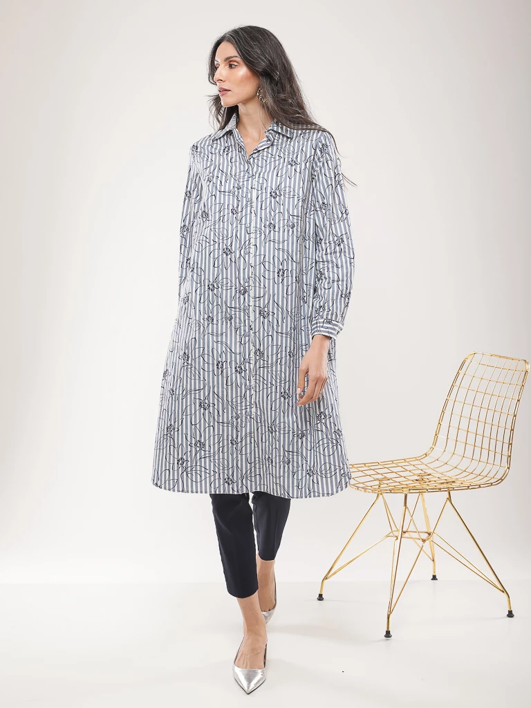 Chemise longue à rayures fleuries