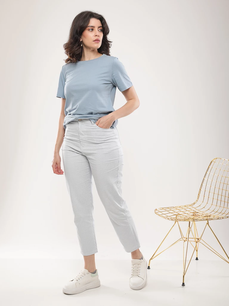 Pantalon droit taille haute crop