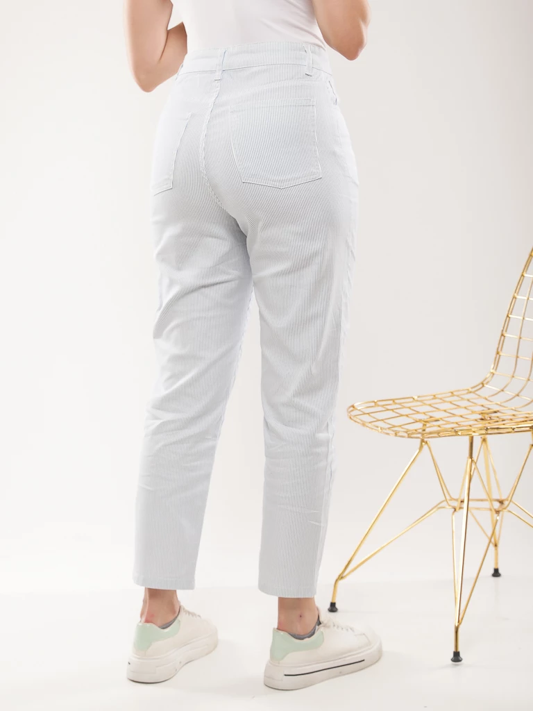 Pantalon droit taille haute crop