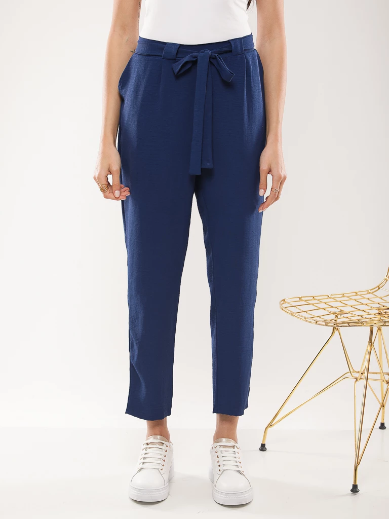 Pantalon paperbag à ceinture à nouer