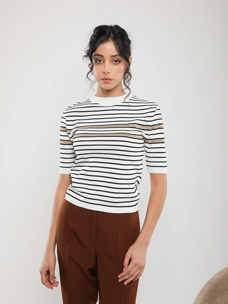 PULL RAYÉ EN MAILLE MANCHES COURTES