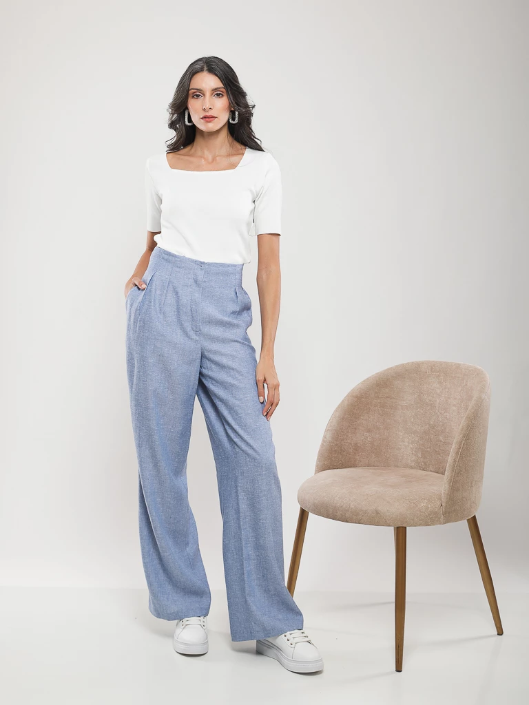 PULL EN MAILLE MANCHES COURTES