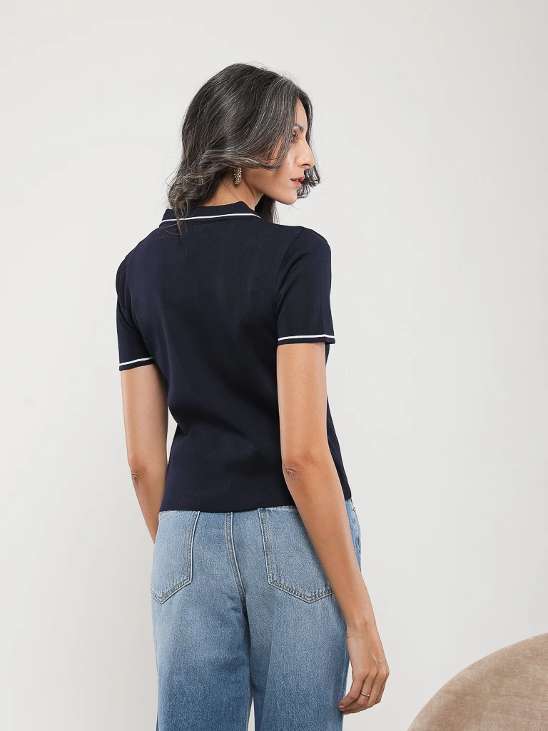 PULL EN MAILLE MANCHES COURTES