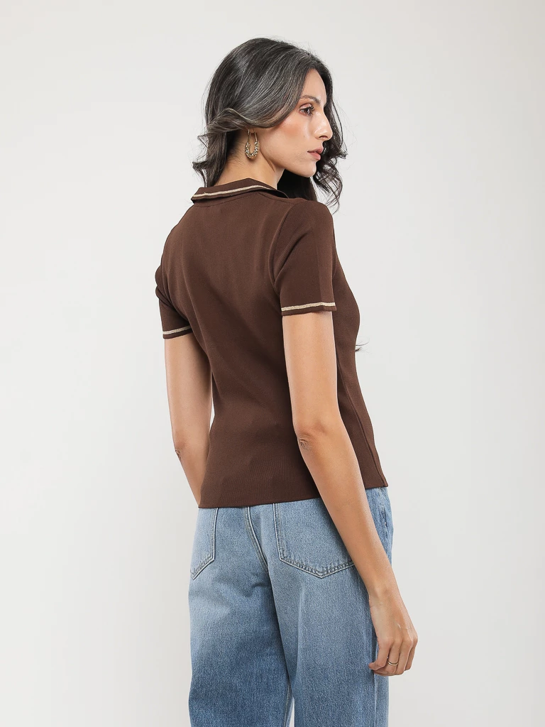 PULL EN MAILLE MANCHES COURTES